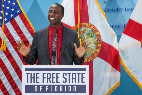 Doctors Muffled as Florida Moves To End Decades of Childhood Vaccination Mandates
